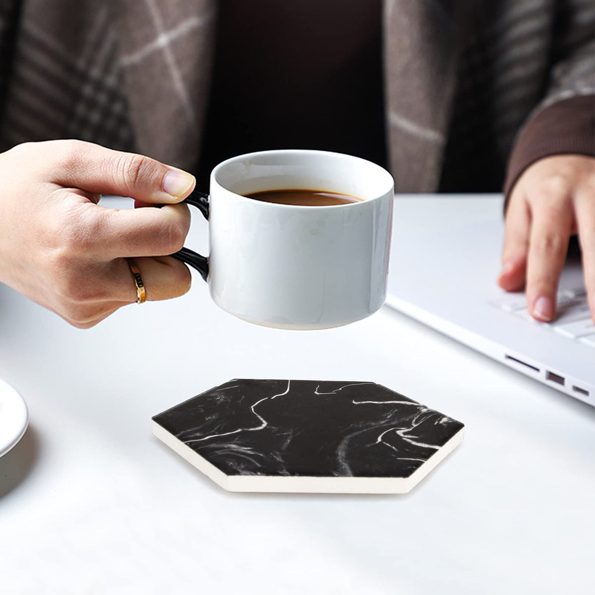 Black Marble Coaster Set with Holder O2756