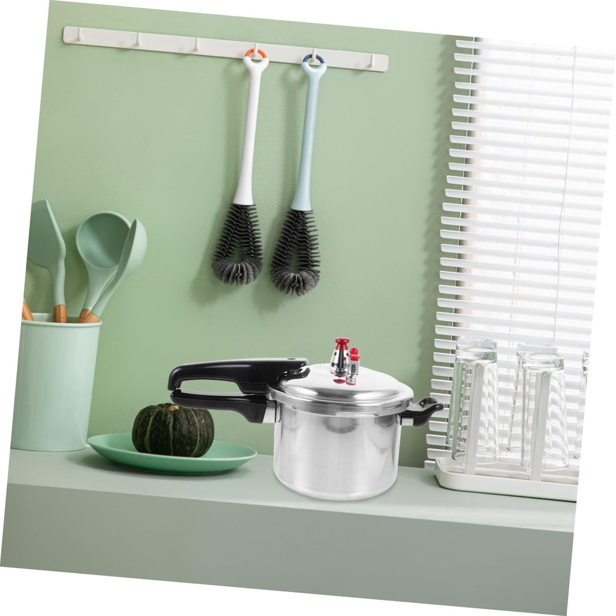 Aluminum Pressure Cooker with Handle I198