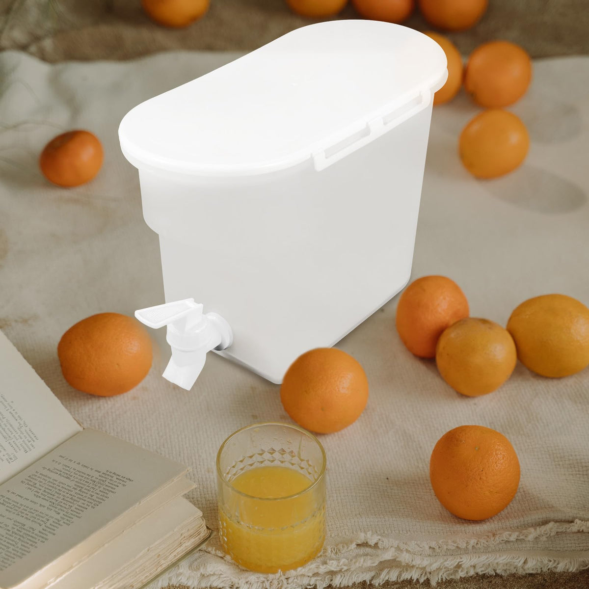 Cold Water Pitcher with Faucet H443698